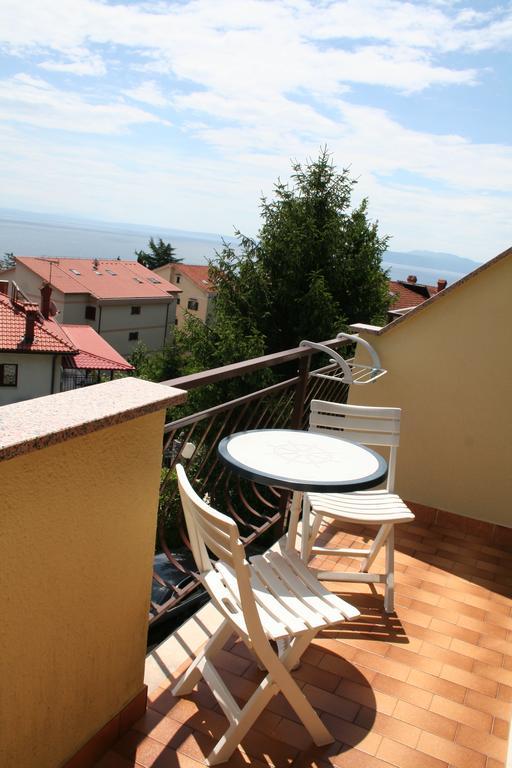 Apartments Petricic With Swimming Pool Icici Ngoại thất bức ảnh