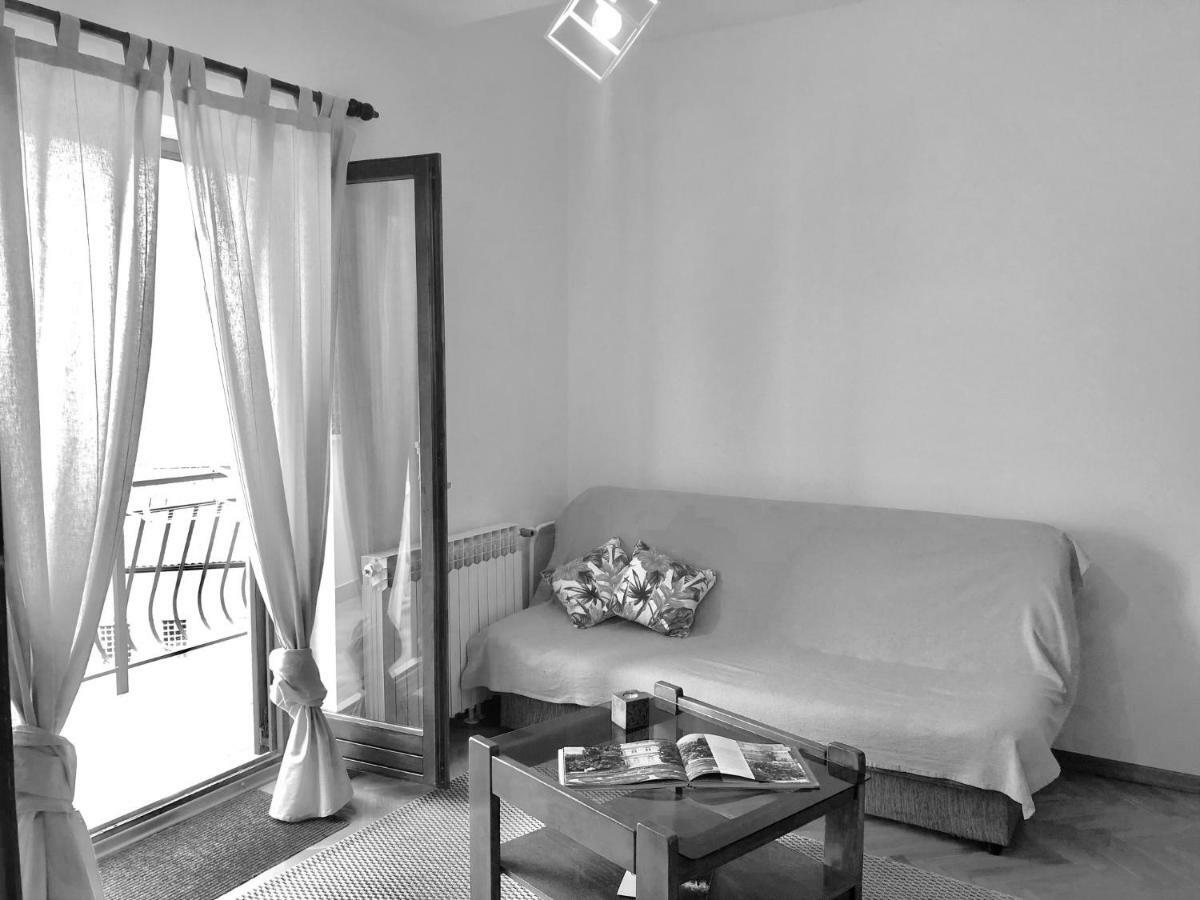 Apartments Petricic With Swimming Pool Icici Ngoại thất bức ảnh